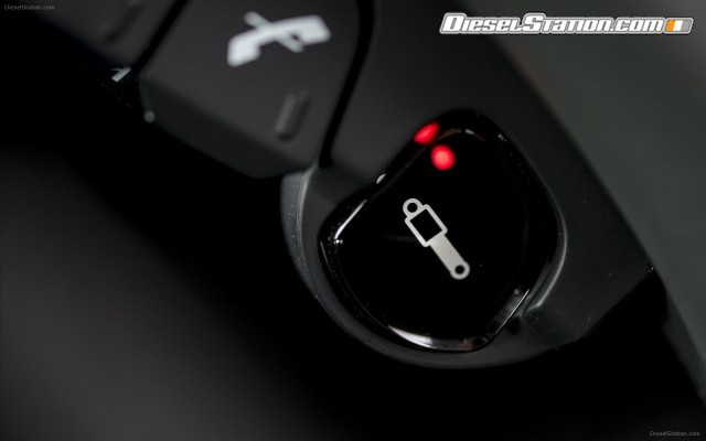 Aston Martin Vanquish 2015 Widescreen Picture #7 Aston Martin Vanquish 2015 Widescreen Picture #7